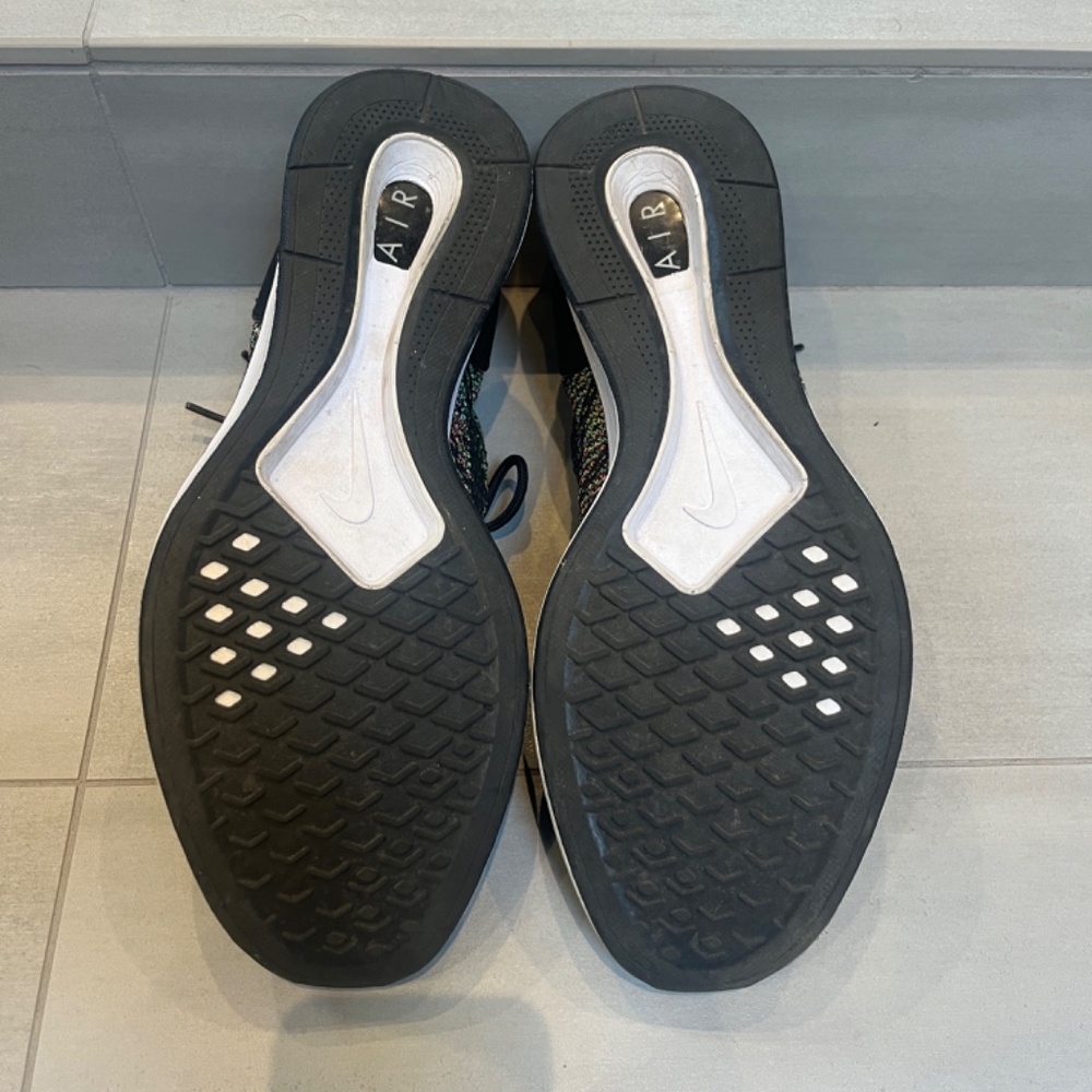 Nike Multi Color Running Shoe Size 11 - image 4